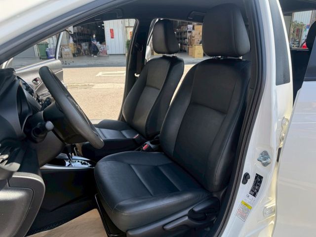 經典型 原版件 原廠保固 配備~循跡防滑/ABS/電動後視鏡/胎壓偵測/高低可調大燈 (海佃店)  第4張相片