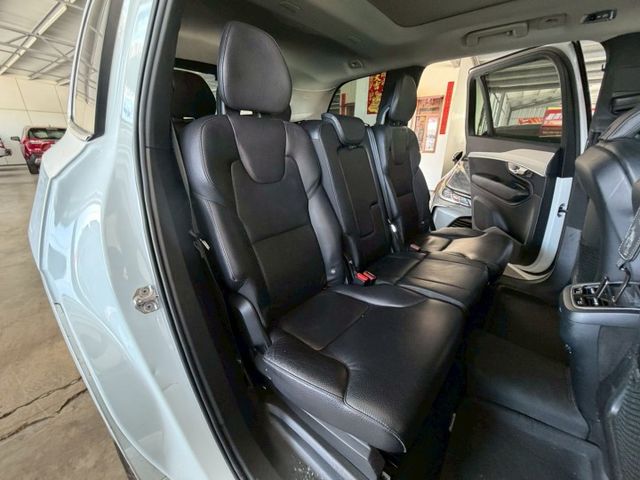 T5 Momentum AWD 原版件 全景天窗/雙記憶椅/ACC/車道偏移/環景/盲點/HUD/電尾門 (北安店)  第7張相片