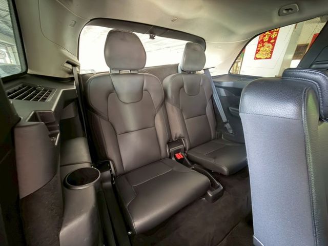 T5 Momentum AWD 原版件 全景天窗/雙記憶椅/ACC/車道偏移/環景/盲點/HUD/電尾門 (北安店)  第8張相片