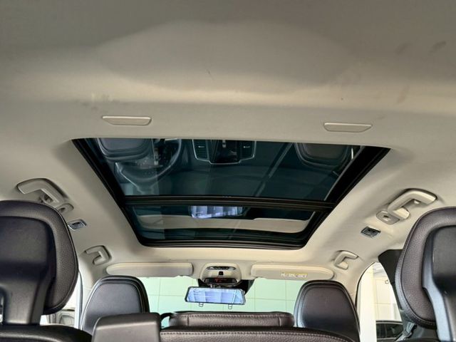 T5 Momentum AWD 原版件 全景天窗/雙記憶椅/ACC/車道偏移/環景/盲點/HUD/電尾門 (北安店)  第18張相片