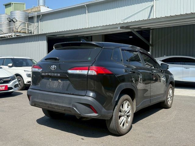 豪華版 原廠保固 原版件 配備~I-KEY/ACC/Apple CarPlay/倒車顯影/胎壓偵測 (海佃店)  第19張相片