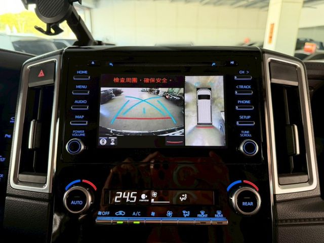 9人座 旗艦版 原版件 配備~I-KEY/環景/ACC/雙電動滑門/車道偏移/盲點/導航/電動後視鏡  第13張相片