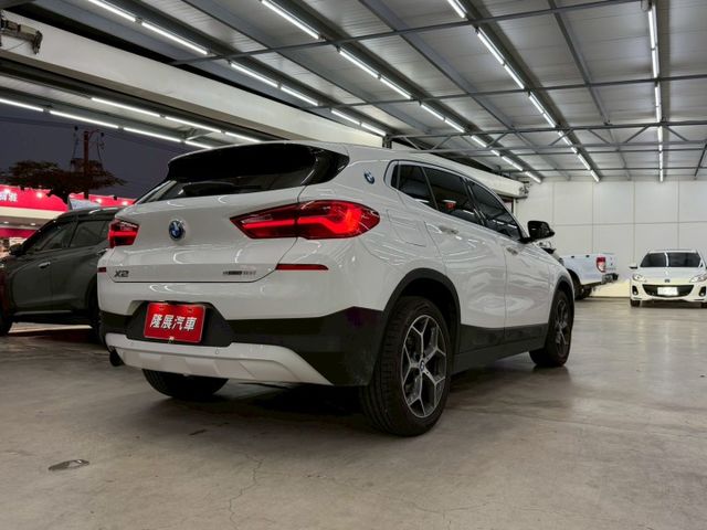 原版件 19年式~配備~I-KEY/單記憶椅/雙電動椅/電子手煞車/車道偏移/倒車顯影/電尾門 (海佃店)  第18張相片