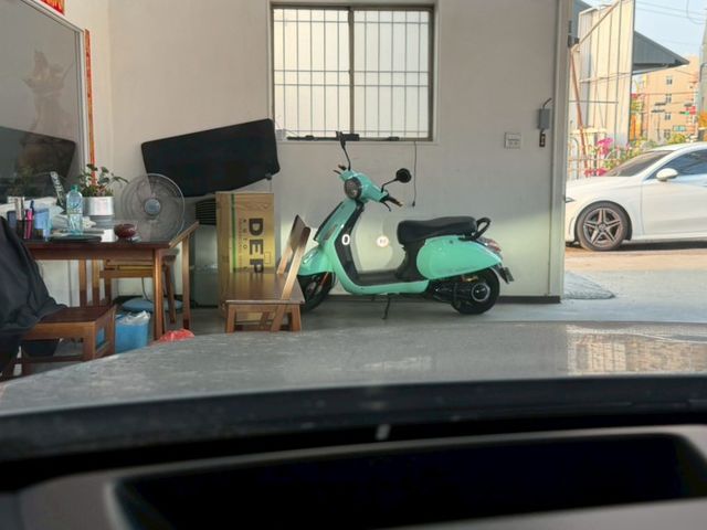 原廠保固 原版件 雙記憶椅/ACC/HUD/盲點/環景/HK音響/無線充電座/電尾門 (北安店)  第17張相片