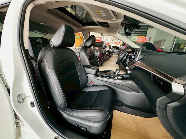 卓越旗艦版 配備~天窗/ACC/環景/盲點/換檔撥片/空氣淨化器/CarPlay/Brembo卡鉗 (海佃店)  第5張相片