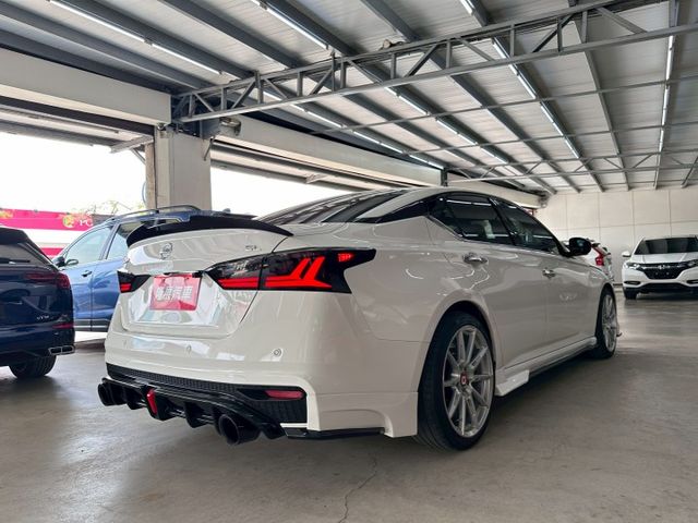 卓越旗艦版 配備~天窗/ACC/環景/盲點/換檔撥片/空氣淨化器/CarPlay/Brembo卡鉗 (海佃店)  第18張相片