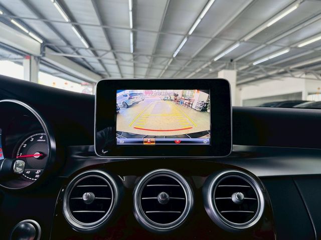 4MATIC 原版件 I-KEY/雙電動椅/單記憶椅/定速/換檔撥片/柏林之音/盲點/倒車顯影/LED頭燈 (北安店)  第10張相片