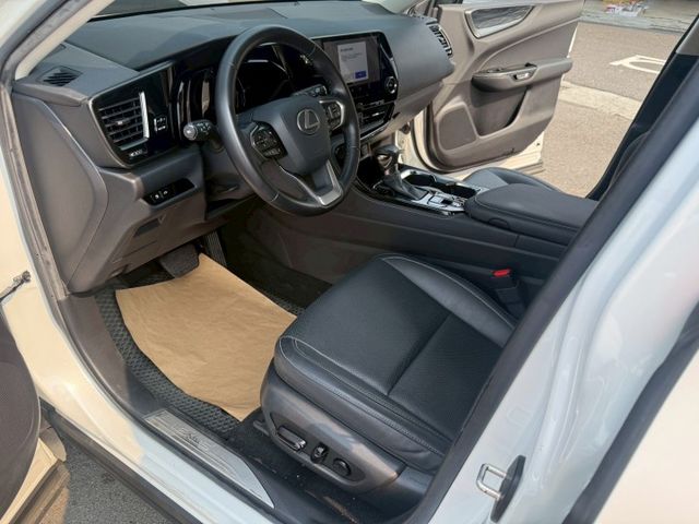 豪華版 全車原鈑件 雙熱電椅/ACC/車道置中/CARPLAY/電尾門/盲點/I-KEY/倒車顯影 (海佃店)  第4張相片