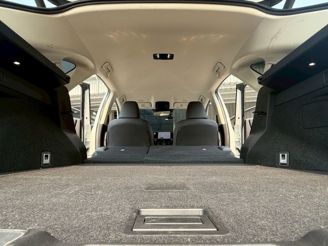 豪華版 全車原鈑件 雙熱電椅/ACC/車道置中/CARPLAY/電尾門/盲點/I-KEY/倒車顯影 (海佃店)  第15張相片