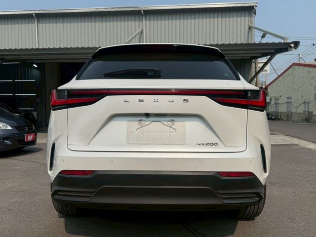 豪華版 全車原鈑件 雙熱電椅/ACC/車道置中/CARPLAY/電尾門/盲點/I-KEY/倒車顯影 (海佃店)  第18張相片