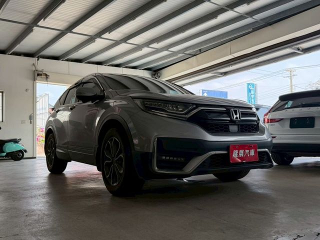 VTI-S 原廠保養 原版件 環景/車道偏移/無線充電座/盲點/換檔撥片/Apple CarPlay/電尾門 (北安店)  第2張相片