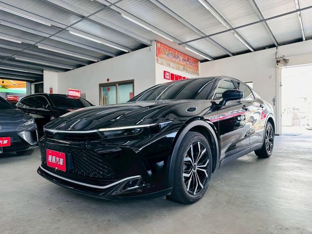 原版件 原廠保固 配備~雙電動椅/HUD/無線Apple CarPlay/環景/盲點/車道偏移 (北安店)  第1張相片