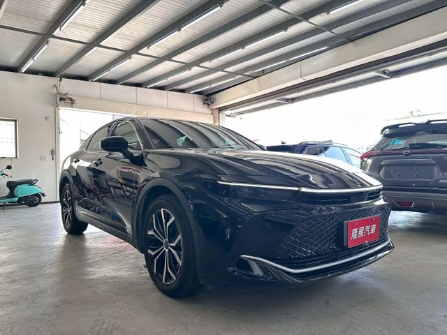 原版件 原廠保固 配備~雙電動椅/HUD/無線Apple CarPlay/環景/盲點/車道偏移 (北安店)  第2張相片