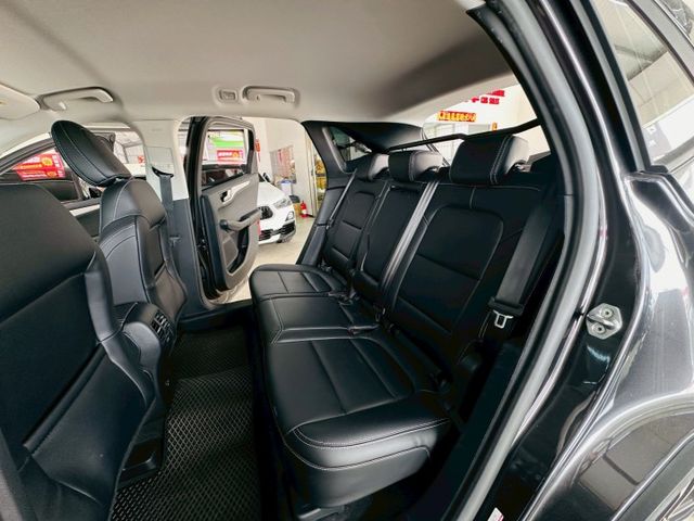 原版件 原廠保養 配備~單電動椅/ACC/Apple CarPlay/盲點/車道偏移/倒車顯影 (北安店)  第5張相片