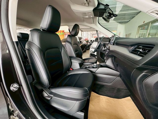 原版件 原廠保養 配備~單電動椅/ACC/Apple CarPlay/盲點/車道偏移/倒車顯影 (北安店)  第6張相片