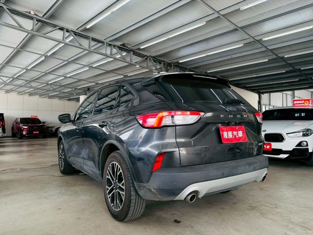 原版件 原廠保養 配備~單電動椅/ACC/Apple CarPlay/盲點/車道偏移/倒車顯影 (北安店)  第20張相片