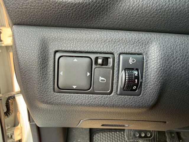 豪華版 原版件 配備~定速/倒車顯影/導航/恆溫空調/2安全氣囊 (海佃店)  第12張相片