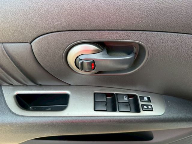 豪華版 原版件 配備~定速/倒車顯影/導航/恆溫空調/2安全氣囊 (海佃店)  第14張相片