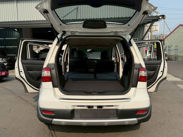 豪華版 原版件 配備~定速/倒車顯影/導航/恆溫空調/2安全氣囊 (海佃店)  第16張相片