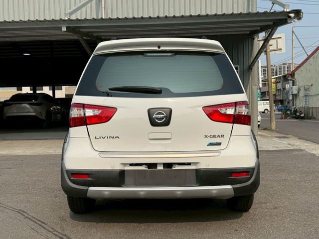 豪華版 原版件 配備~定速/倒車顯影/導航/恆溫空調/2安全氣囊 (海佃店)  第18張相片