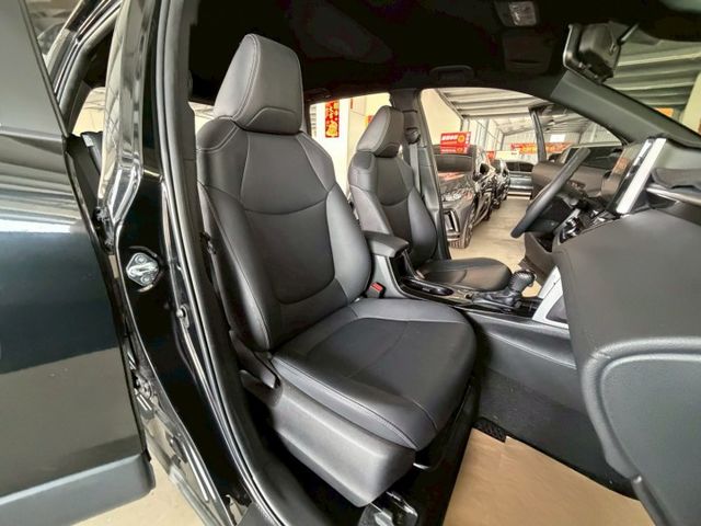 豪華版 原版件 配備~I-KEY/ACC/倒車顯影/導航/車道偏移/循跡防滑 (北安店)  第5張相片