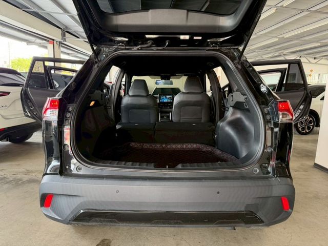 豪華版 原版件 配備~I-KEY/ACC/倒車顯影/導航/車道偏移/循跡防滑 (北安店)  第17張相片