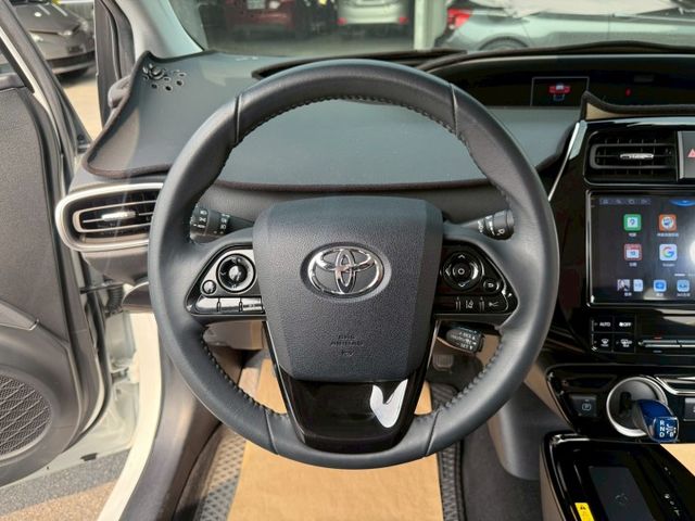 22年式~PHV旗艦版 原廠保養 配備~ACC/環景/無線充電座/盲點/車道偏移/自動停車 (海佃店)  第9張相片