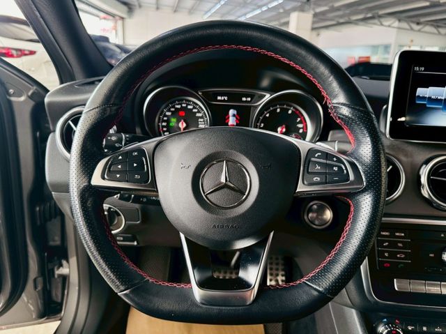 19年式~AMG 原廠保養 配備~I-KEY/雙記憶椅/定速/換檔撥片/倒車顯影/電尾門 (北安店)  第8張相片