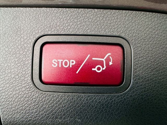 19年式~AMG 原廠保養 配備~I-KEY/雙記憶椅/定速/換檔撥片/倒車顯影/電尾門 (北安店)  第18張相片