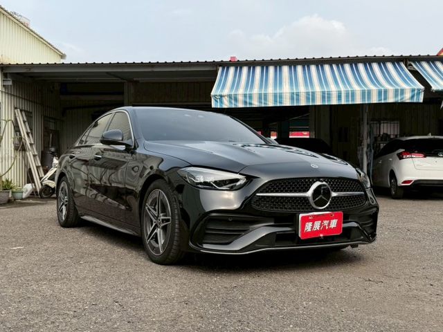 原版件 配備~雙記憶椅/ACC/換檔撥片/無線充電座/環景/盲點/Apple CarPlay/電尾門 (北安店)  第2張相片