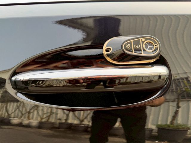 原版件 配備~雙記憶椅/ACC/換檔撥片/無線充電座/環景/盲點/Apple CarPlay/電尾門 (北安店)  第18張相片