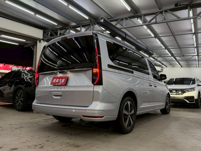 選配原廠露營設備:車邊帳.流理臺.炊煮平台.床墊.床架 配備~ACC/無線充電座/自動停車/CarPlay (北安店)  第19張相片