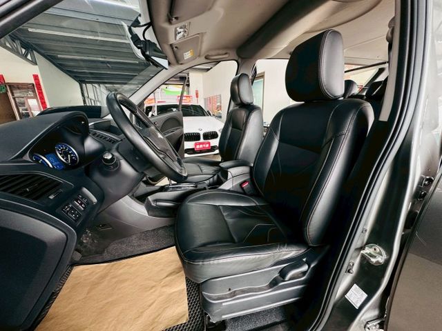 精緻版 原版件 配備~定速/方向盤音響控制/2安全氣囊/電動後視鏡/高低可調大燈 (北安店)  第4張相片