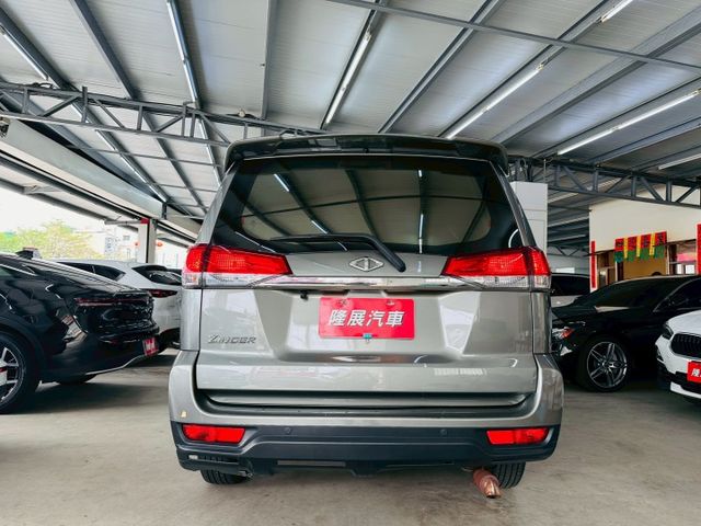 精緻版 原版件 配備~定速/方向盤音響控制/2安全氣囊/電動後視鏡/高低可調大燈 (北安店)  第18張相片