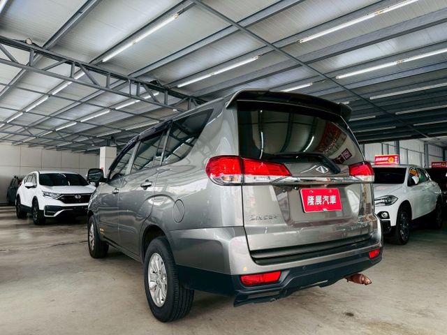 精緻版 原版件 配備~定速/方向盤音響控制/2安全氣囊/電動後視鏡/高低可調大燈 (北安店)  第19張相片