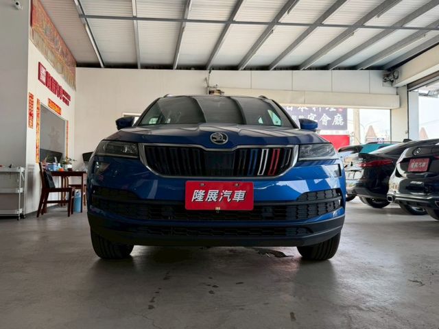 原版件 原廠保養 I-KEY/ACC/環景/Apple CarPlay/車道偏移/盲點/導航/電尾門 (北安店)  第2張相片