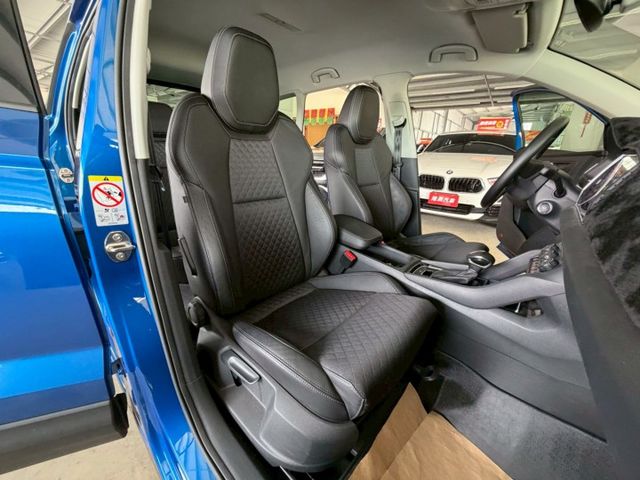 原版件 原廠保養 I-KEY/ACC/環景/Apple CarPlay/車道偏移/盲點/導航/電尾門 (北安店)  第6張相片