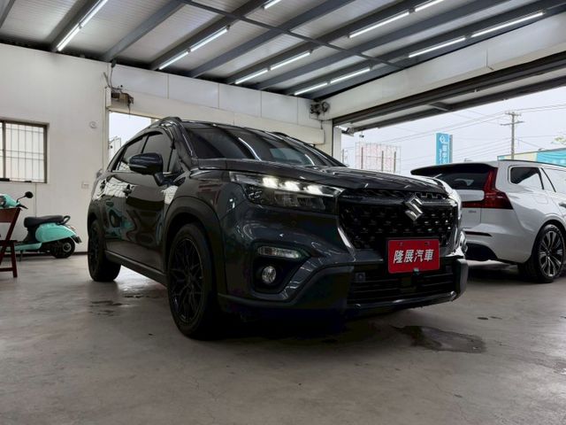 原版件 原廠保養 天窗/ACC/環景/換檔撥片/Apple CarPlay/盲點/車道偏移 (北安店)  第2張相片