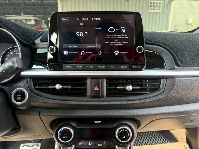 GT-Line 原版件 原廠保養 I-KEY/車道維持/Apple CarPlay/倒車顯影/電動後視鏡 (海佃店)  第10張相片