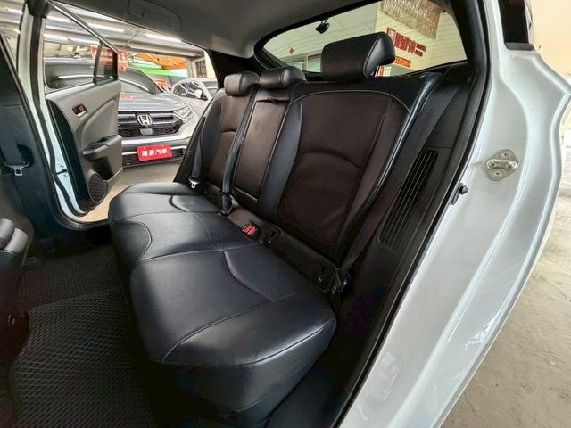 PHV旗艦版 原版件 原廠保養 ACC/無線充電座/CarPlay/自動停車輔助/盲點/車道偏移 (北安店)  第4張相片