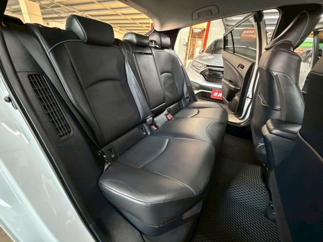 PHV旗艦版 原版件 原廠保養 ACC/無線充電座/CarPlay/自動停車輔助/盲點/車道偏移 (北安店)  第6張相片