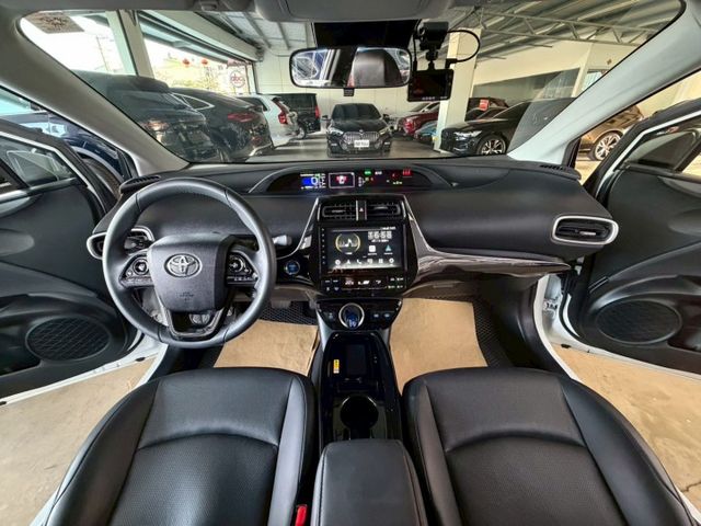 PHV旗艦版 原版件 原廠保養 ACC/無線充電座/CarPlay/自動停車輔助/盲點/車道偏移 (北安店)  第7張相片