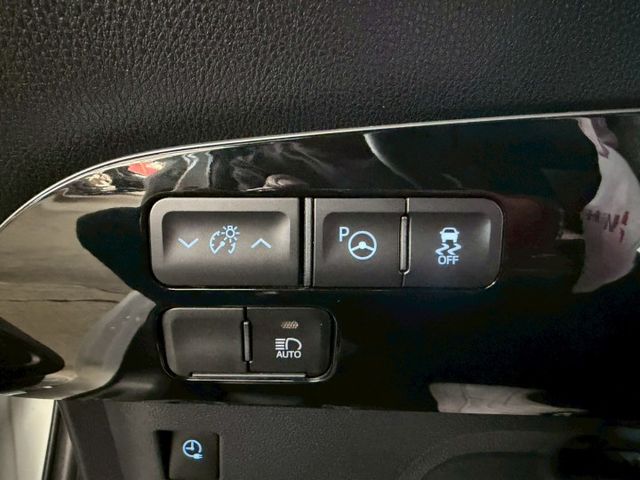 PHV旗艦版 原版件 原廠保養 ACC/無線充電座/CarPlay/自動停車輔助/盲點/車道偏移 (北安店)  第16張相片