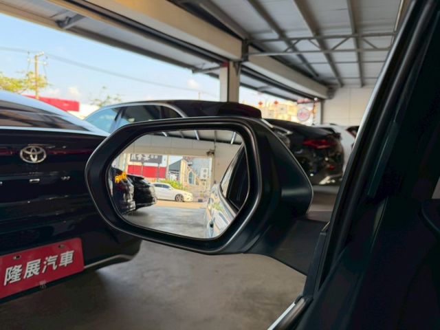 PHV旗艦版 原版件 原廠保養 ACC/無線充電座/CarPlay/自動停車輔助/盲點/車道偏移 (北安店)  第17張相片