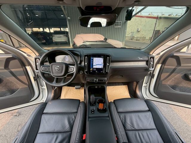 PLUS T2 原版件 原廠保養 雙電動椅/ACC/環景/盲點/無線充電座/車道維持/電尾門 (海佃店)  第7張相片