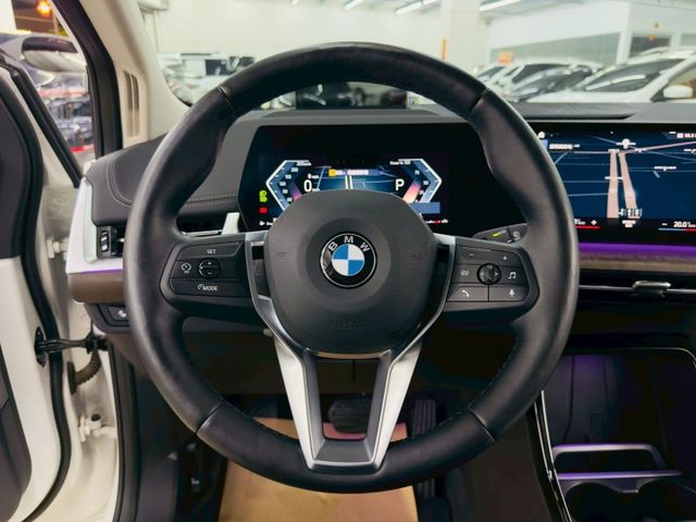 原版件 原廠保養 雙電動椅/ACC/盲點/HUD/Apple CarPlay/環景/AR擴增實境/電尾門 (北安店)  第8張相片