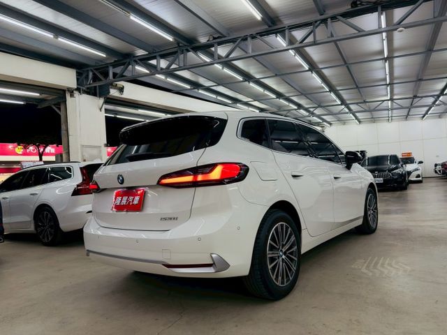 原版件 原廠保養 雙電動椅/ACC/盲點/HUD/Apple CarPlay/環景/AR擴增實境/電尾門 (北安店)  第19張相片