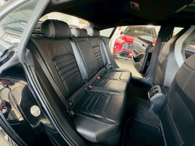 330TSI R-Line 原版件 配備~天窗/雙電動椅/換檔撥片/車道維持/自動停車/電尾門 (北安店)  第6張相片