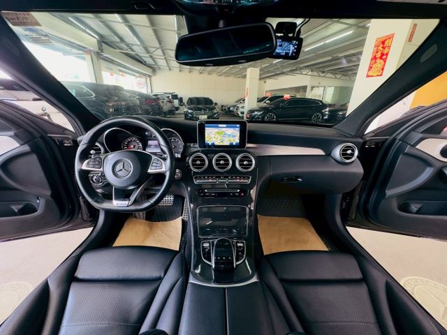 15年式~AMG 原版件 配備~天窗/I-KEY/雙記憶椅/換檔撥片/倒車顯影/導航/電動後視鏡 (北安店)  第8張相片