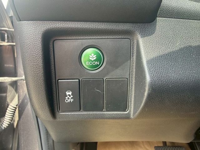 S版 配備~I-KEY/定速系統/倒車顯影/導航/AUTO HOLD/換檔撥片/LED頭燈 (海佃店)  第15張相片